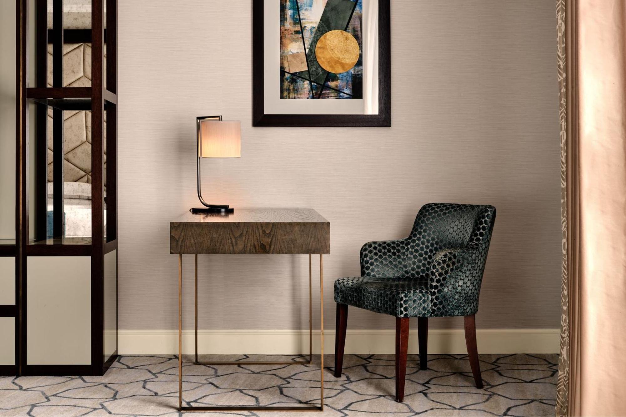 Sheraton Grand Warsaw Exterior photo A chair and a table